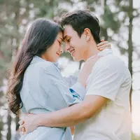 Jatuh cinta./Copyright&nbsp;shutterstock.com/g/SunnyVMD