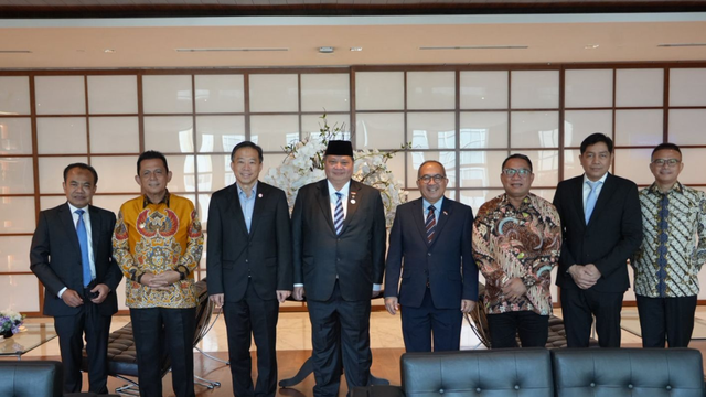 Menteri Koordinator Bidang Perekonomian Airlangga Hartarto menghadiri Joint-Investment Promotion Event Investment Opportunities And Business Regulations In The Batam, Bintan, And Karimun (BBK). (Foto: ekon.go.id)