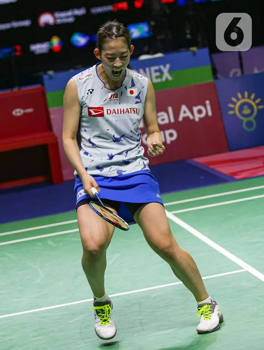 Reaksi pebulu tangkis ganda putri Jepang Nami Matsuyama saat melawan pebulu tangkis ganda putri Jepang Yuki Fukusima/Sayaka Hirota pada pertandingan final East Ventures Indonesia Open 2022 di Istora Senayan, Jakarta, Minggu (19/6/2022). Nami Matsuyama/Chiharu Shida menjuarai East Ventures Indonesia Open 2022 usai mengalahkan Yuki Fukusima/Sayaka Hirota dengan skor 18-21, 21-14, dan 21-17. (Liputan6.com/Faizal Fanani)