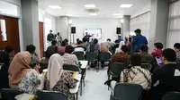 IMDE-Kominfotik Jakarta Barat Gelar Sosialisasi Literasi Digital Bersama Mahasiswa Gen Z di Kampus IMDE