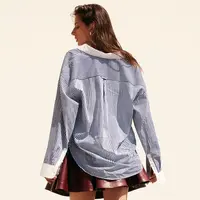 Oversized shirt termasuk pakaian yang bersifat timeless karena tidak bergantung pada tren sesaat (Sumber: H&M)