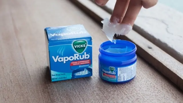 Obat salep mentol vicks vaporub