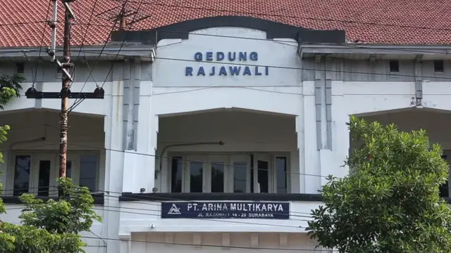 Profil PT Arina Multikarya (sumber: arina.co.id)