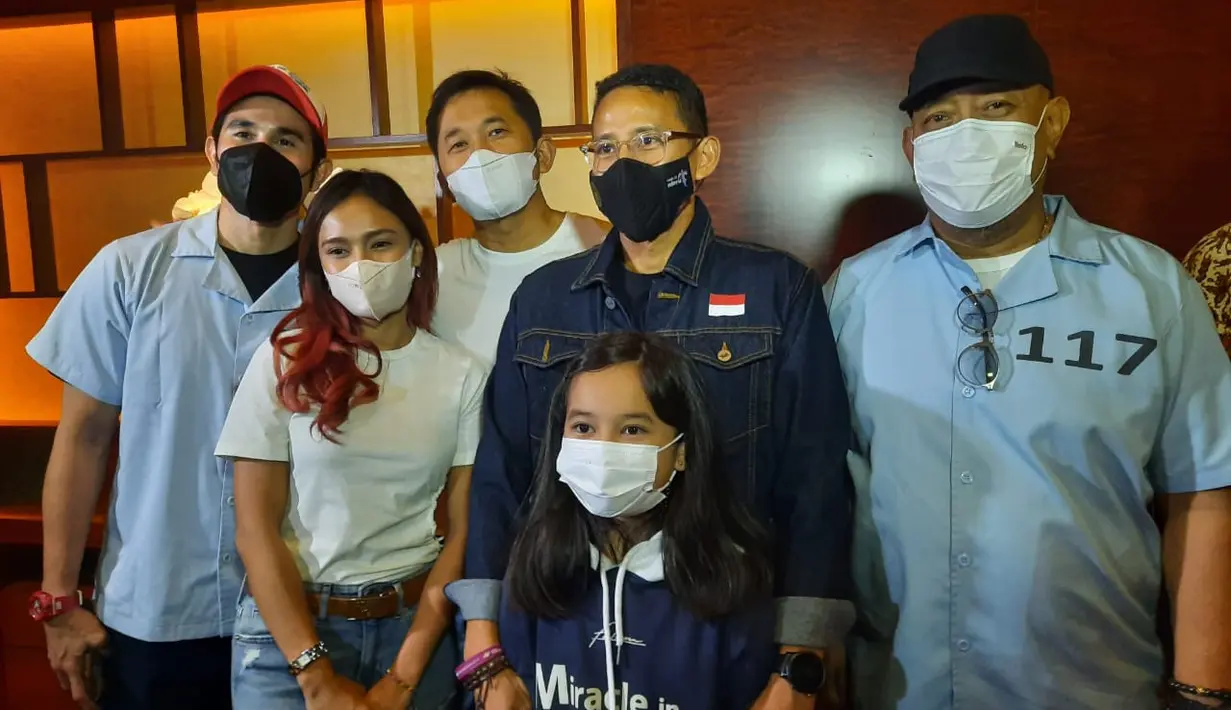 Di tengah pandemi Covid-19, film Indonesia membuat perlawanan dan mengukir rekor-rekor baru. KKN Di Desa Penari meneror 9,2 jutaan penonton. Kini, Miracle In Cell No. 7 menyerap 5 jutaan penonton. Atas pencapaian ini, Sandiaga Uno berpedapat, “Pandemi Covid-19 ternyata mengakselerasi kreativitas rekan seniman dan kesadaran para penonton film Indonesia untuk melihat bagaimana potensi sinema Indonesia yang enggak kalah dari film luar negeri.”