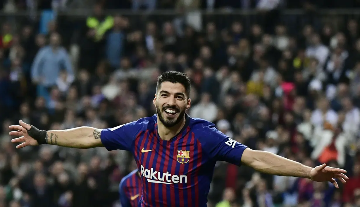 9. Luis Suárez – 125 gol: Penyerang yang didatangkan dari Liverpool demi gantikan peran David Villa di Barcelona. Total hingga Februari 2019, Suarez mencetak 125 gol bersama Barcelona. (BCWGlobal)