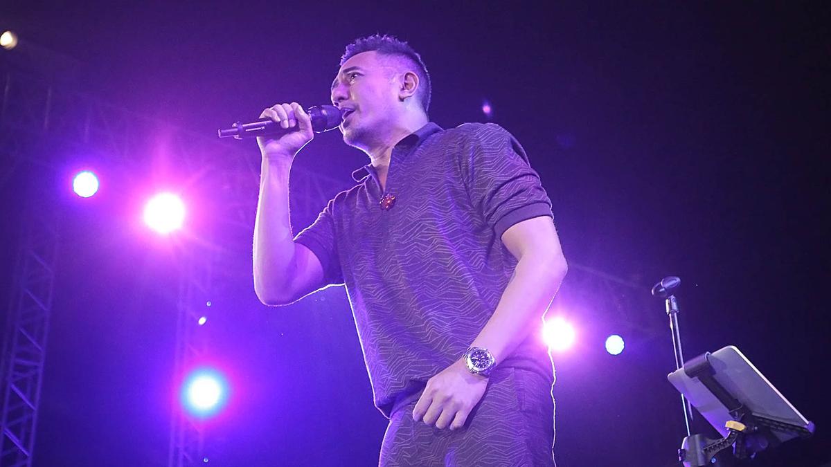 Lirik Lagu Bukan Untukku - Rio Febrian