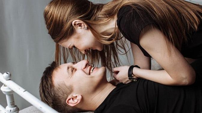 Sederhana Ternyata 7 Hal Seksi Ini Yang Diinginkan Setiap Pria Di Ranjang Lifestyle Fimela Com