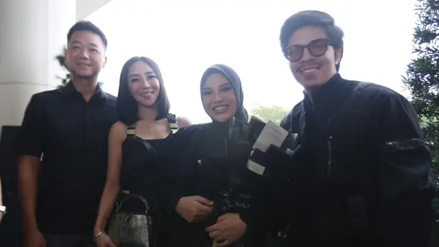 [Fimela] Atta Halilintar dan Aurel Hermansyah