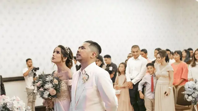 7 Potret Pernikahan Sheila Marcia yang Baru Diungkap Usai 2 Tahun Berumah Tangga