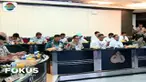 Hadir pula dalam rakor ini Sekretaris Menko Polhukam Letjen TNI Agus Surya Bakti yang mewakili Menko Polhukam Wiranto.