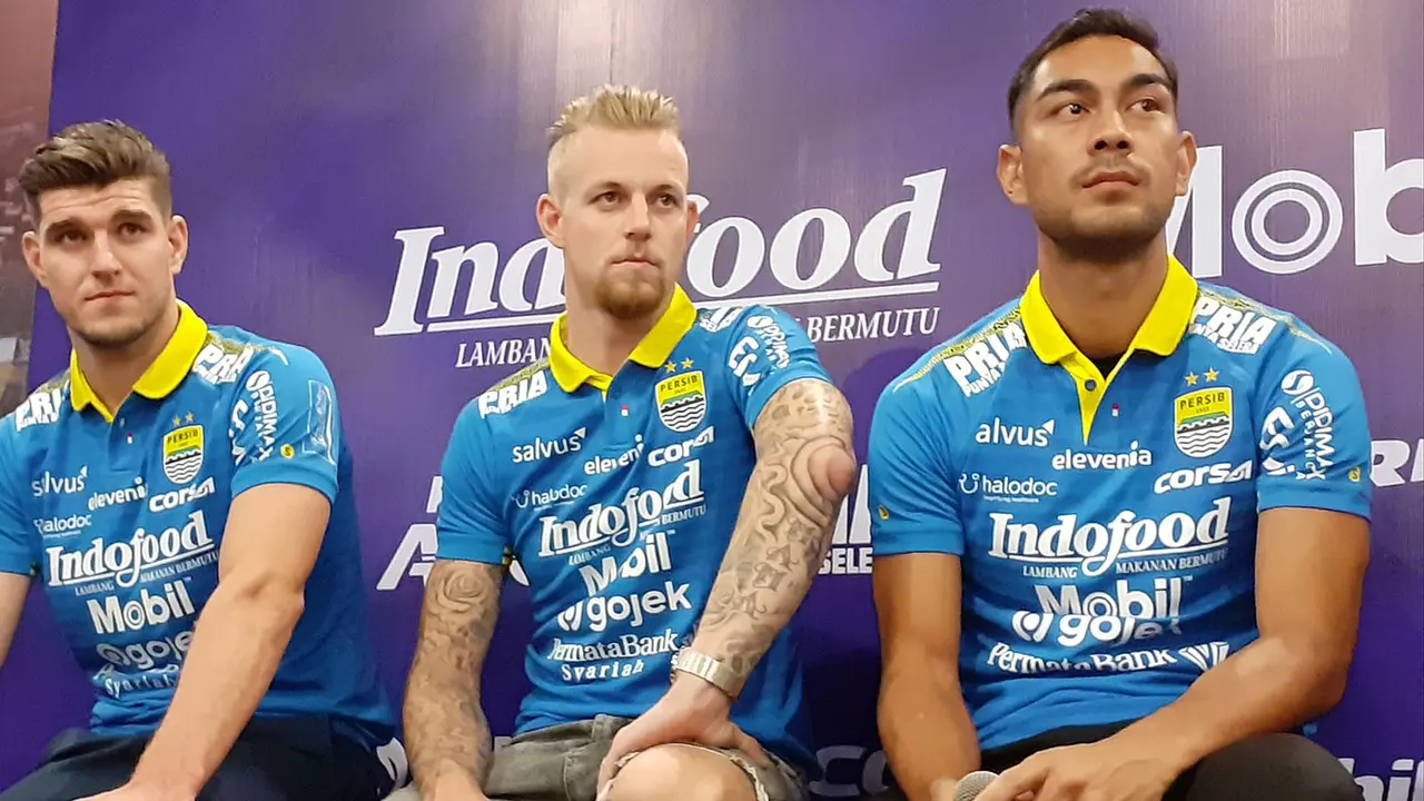 Nick Kuiperrs, Kevin van Kippersluis, dan Omid Nazari