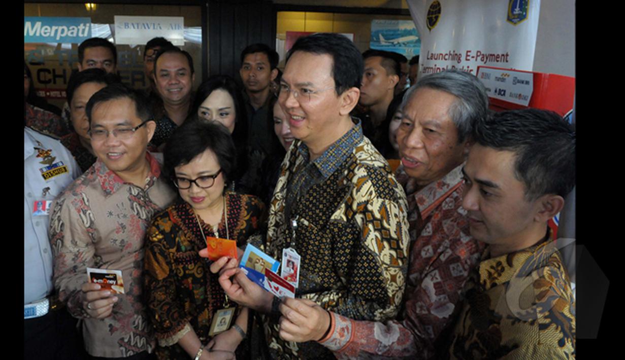 Ahok Resmikan EMoney Parkir Elektronik Foto