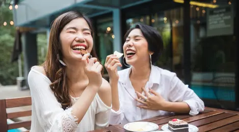 5 Alasan Teman Dekat Semasa Sekolah Bisa Jadi Sahabat Selamanya Lifestyle Fimela Com