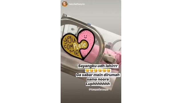 6 Potret Terbaru Tasya Farasya Usai Melahirkan, Wajah Bayi Bikin Penasaran