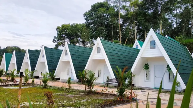 ilustrasi rekomendasi villa di Yogyakarta cocok untuk staycation bersama keluarga untuk menghilangkan penat/instagram: dkaliurangresortyk