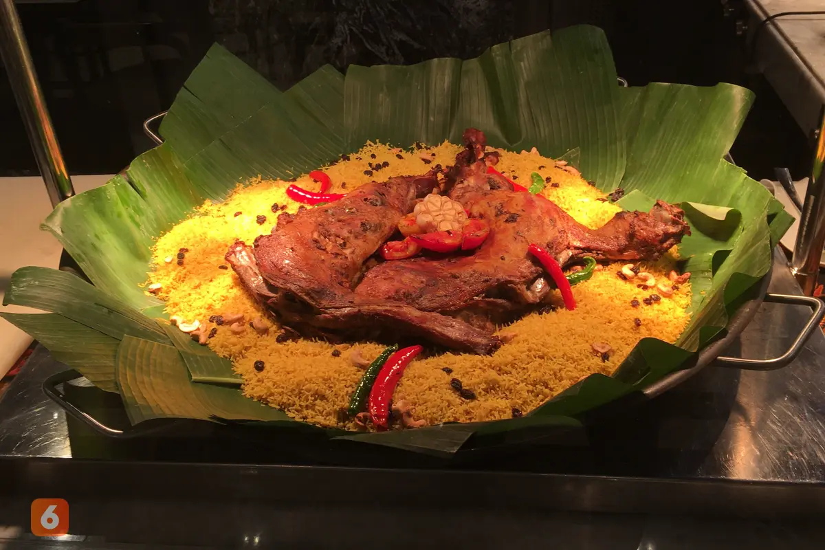 Kambing Guling dan Nasi Biryani