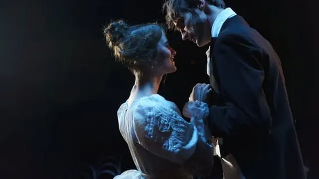 Struktur dan Pementasan Drama