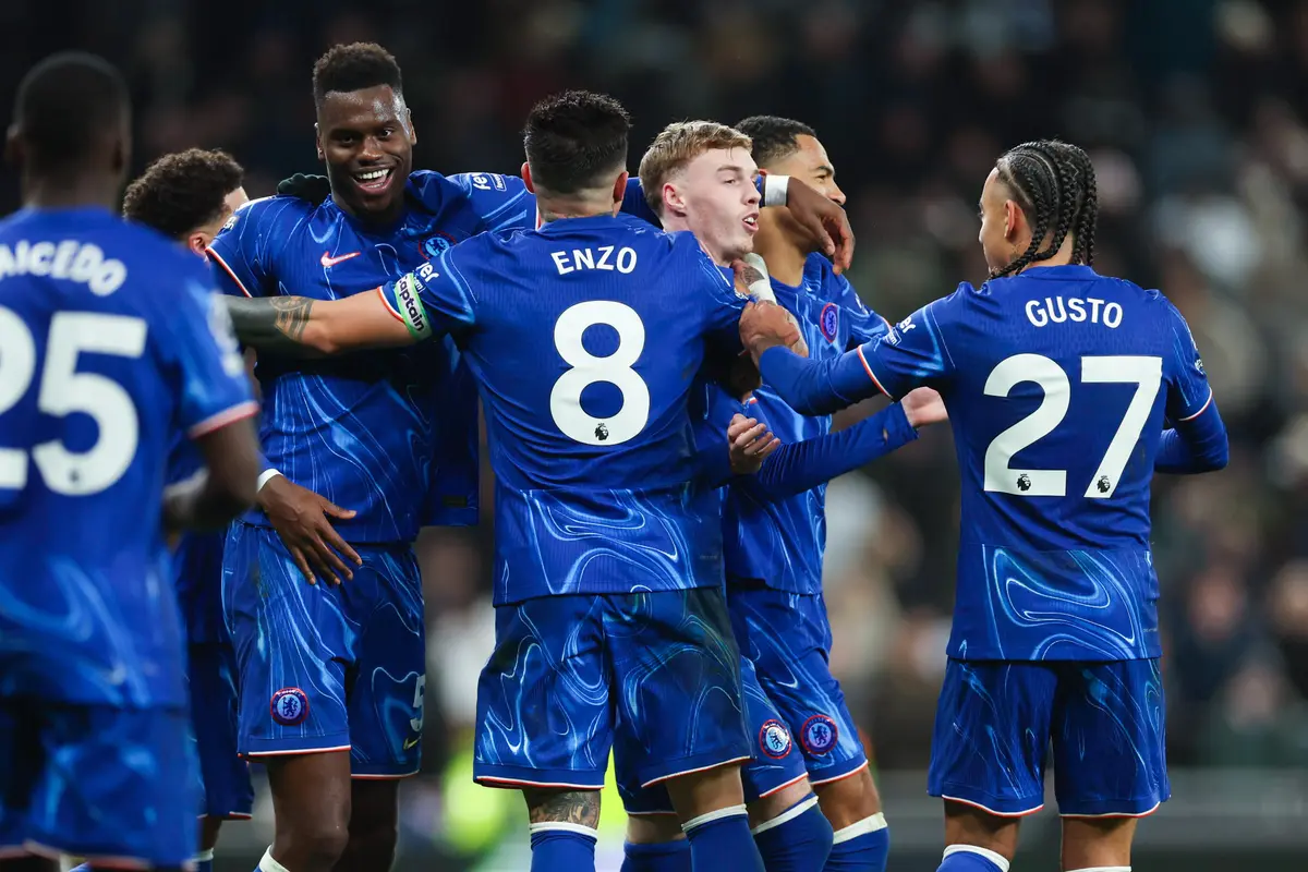 Foto: Hujan Gol di Laga Tottenham vs Chelsea, The Blues Ukir Comeback Apik