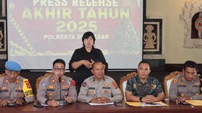 Denpasar Tanpa Kembang Api: Polisi Gencarkan Razia Malam Tahun Baru