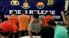 Polisi bertekad akan mengambil langkah tegas dan tak segan-segan tembak di tempat geng motor yang meresahkan.