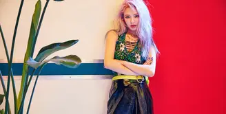 Di sebuah grup idol, biasanya para personel mempunyai keahlinya masing-masing. Mulai dari vocal, rapper, hingga dancer. Berikut beberapa idol k-pop yang cantik dan jago menari. (Foto: soompi.com)