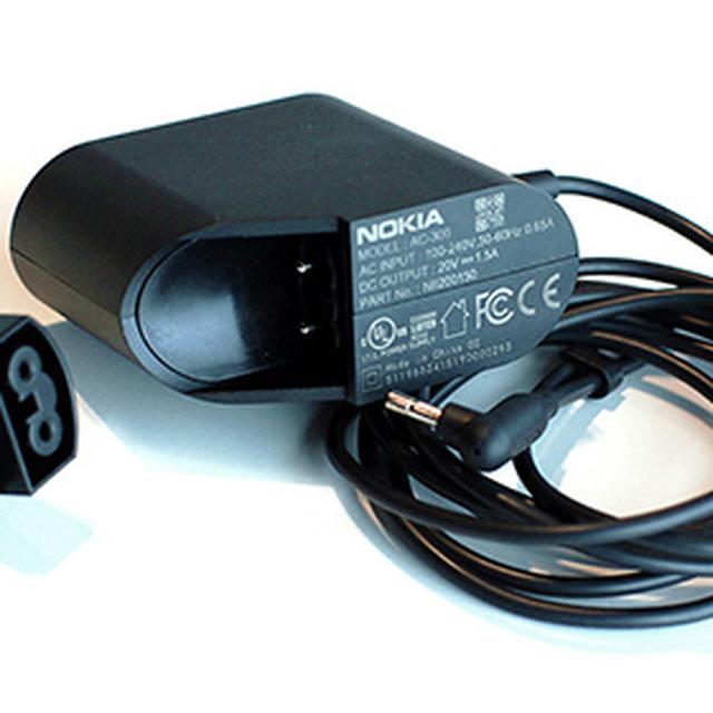 Charger Nempel Terus Ke Colokan Boros Listrik Gak Tekno