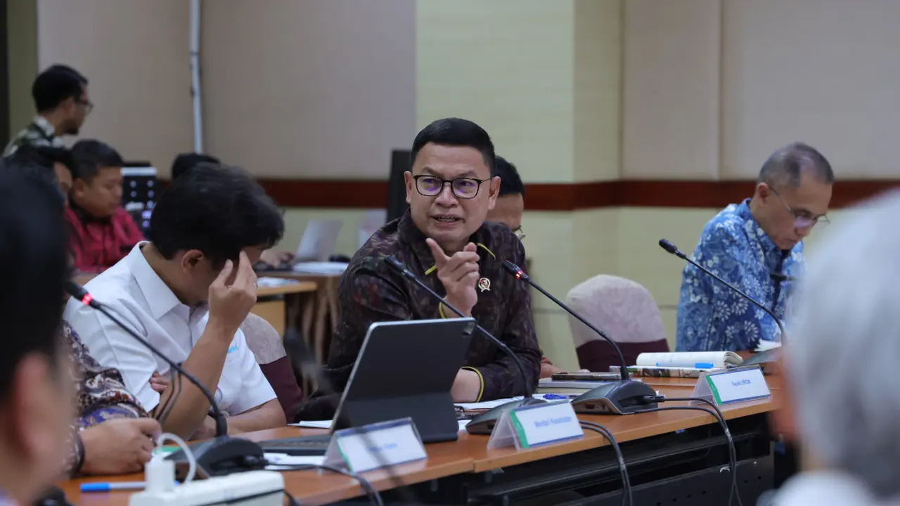 Kepala Badan Pengawas Obat dan Makanan Republik Indonesia (BPOM RI), Taruna Ikrar mengungkapkan pentingnya pemberdayaan dan pemanfaatan obat asli Indonesia dalam sistem layanan kesehatan nasional. (Dok BPOM)