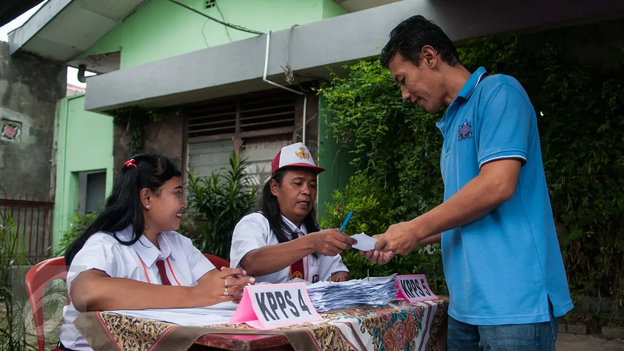 20170215-TPS Unik Seragam SD-Jakarta