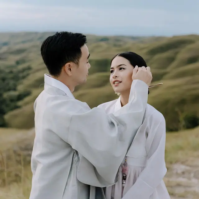 6 Potret Prewedding Maudy Ayunda dan Jesse Choi, Bak Drama Korea