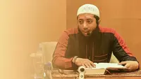 Ustaz Khalid Basalamah (dok. Instagram @kajianmusawarah/https://www.instagram.com/p/Btw7DVFB_7W/Fairuz Fildzah)