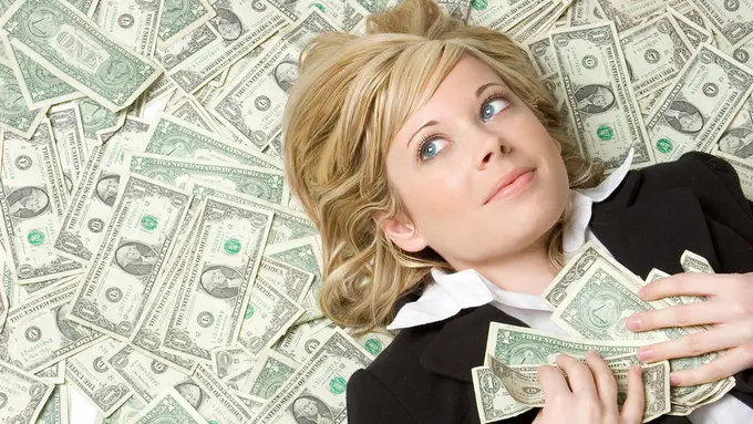 [Bintang] 5 Zodiak Ini Nggak Matre, tapi ...