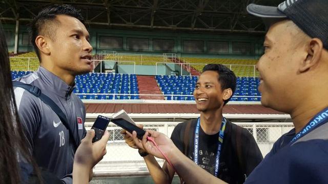 Kiper Timnas Singapura, Hassan Sunny