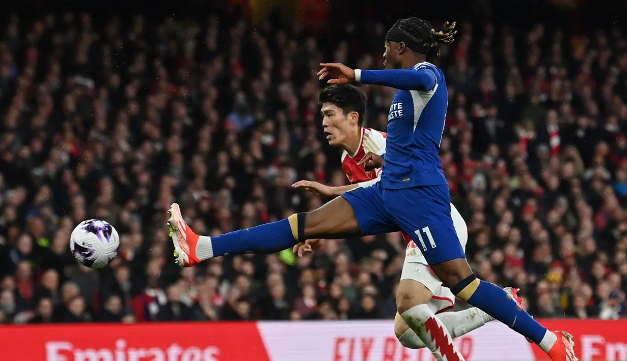 Sedangkan Chelsea ada di urutan ke-9 dengan 47 poin. (Glyn KIRK / AFP)