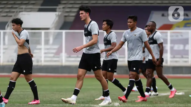 FOTO: Latihan Timnas Indonesia Jelang Bertolak ke Turki