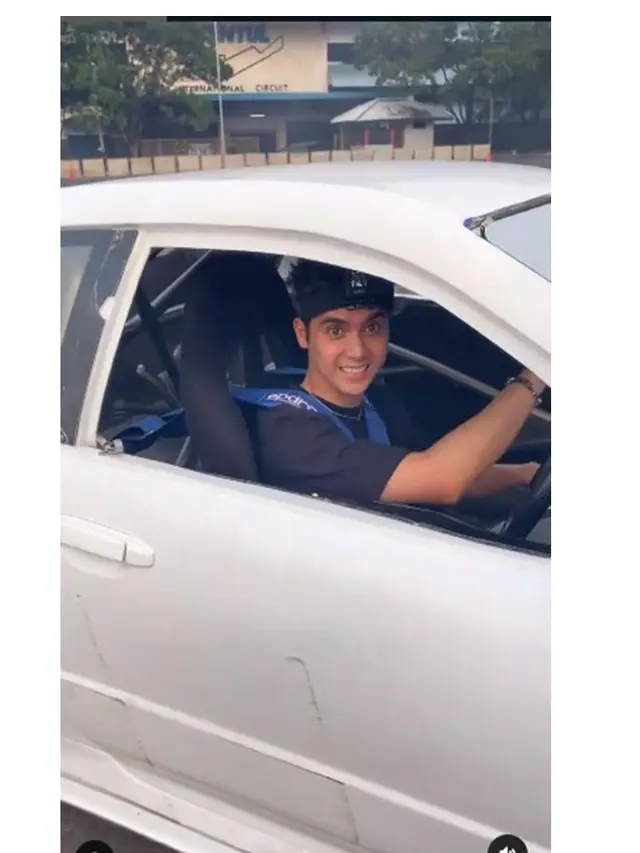 9 Potret Al Ghazali Latihan Drifting, Siap Ikut Kompetisi