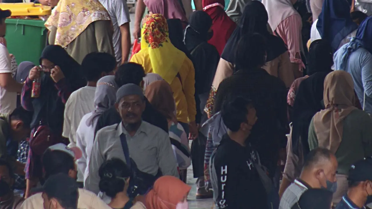 Pemerintah Pertimbangkan Status Pandemi Menjadi Endemi