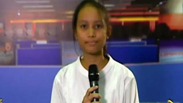 Keizha Pengunjung Peserta Presenter di Indonesia Broadcaster Expo 2013.