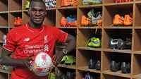 Debut Benteke Hasilkan Gol Indah ke Gawang Swindon 