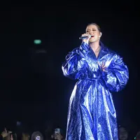 Raisa konser di GBK (Bambang E Ros/Fimela.com)