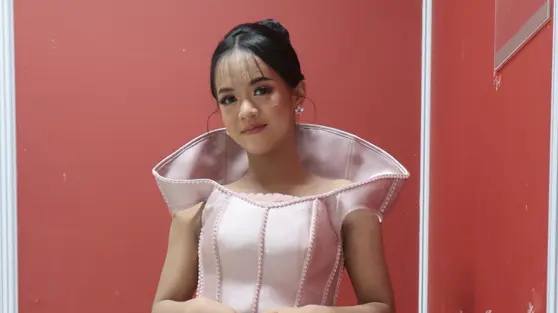 Kira Dangdut Academy 8 Curi Perhatian di Top 17