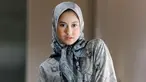 Mengenakan pakaian berhijab, Asila Maisa tampil sangat cantik memesona. Pesona kecantikan Asila juga makin terpancar berkat riasan makeup di wajahnya yang sangat maksimal.  (Liputan6.com/IG/@therealasilamaisa)