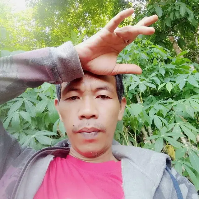 Potret 6 Orang Disebut Mirip Jokowi Ini Bak Pinang Dibelah Dua, Bikin Salah Fokus