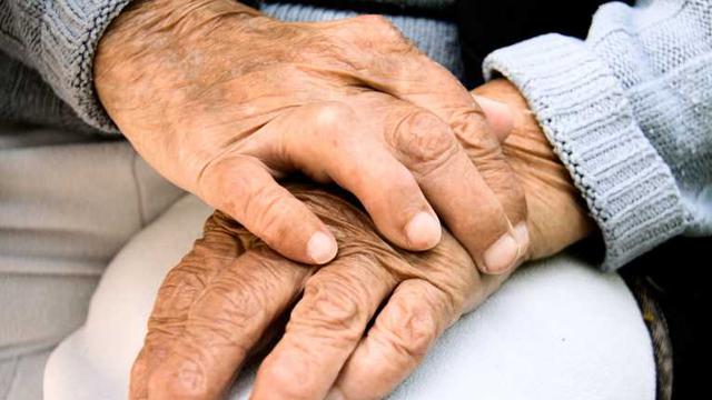 Ilustrasi panjang umur