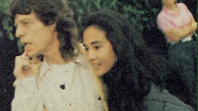 7 Potret Lawas Ria Irawan, Cantik Sedari Kecil