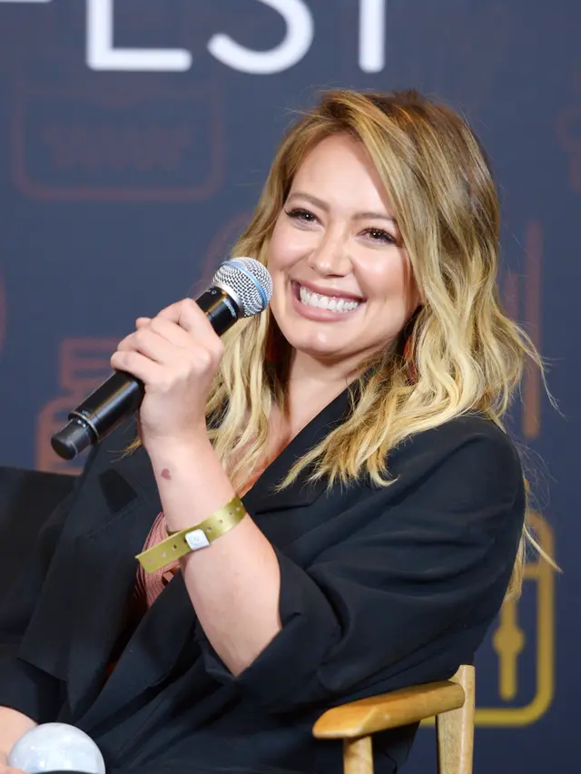 [Bintang] Hilary Duff