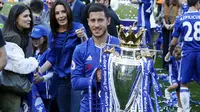 Dari musim ke musim, ia konsisten menjadi pemain terbaik Chelsea. Ia berhasil mempersembahkan dua trofi Premier League, satu trofi FA Cup, satu trofi EFL Cup dan dua trofi Liga Europa untuk The Blues. (AFP/Ian Kington)