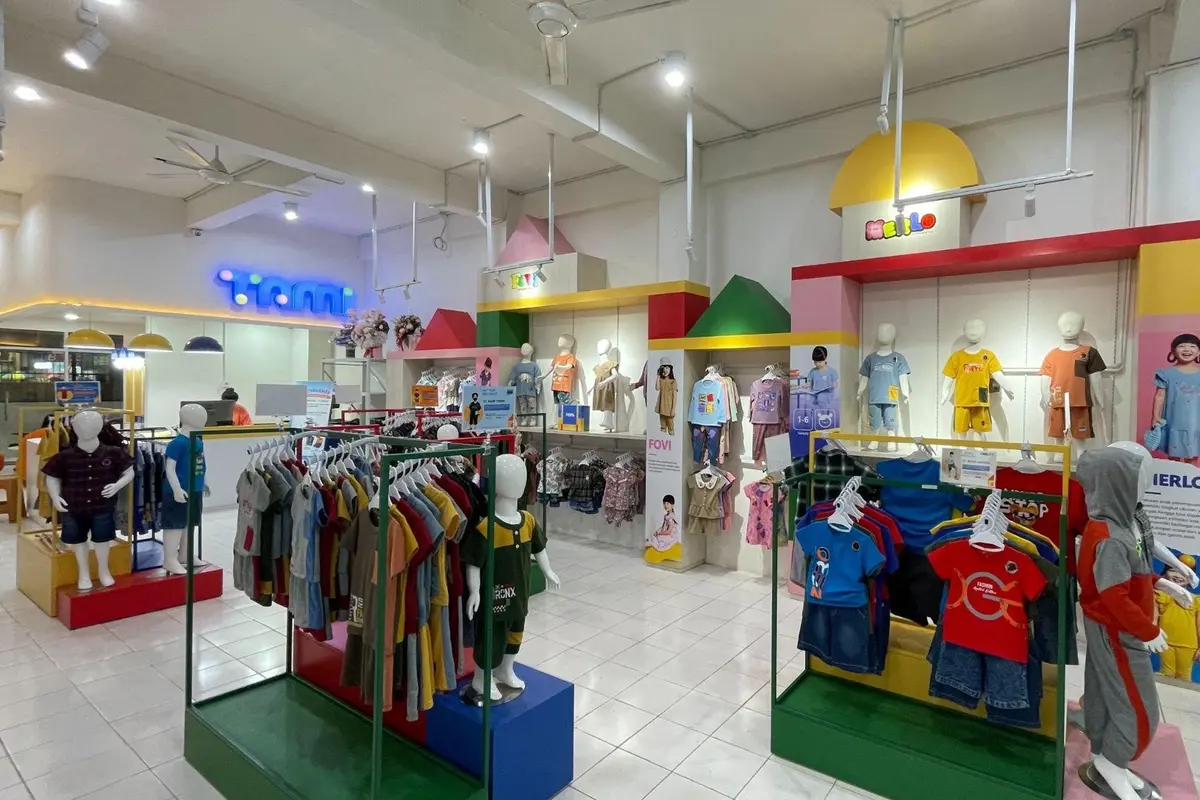Tanah-Abang Mini (TAMI) salah satu produsen pakaian anak terlengkap di Indonesia, bisa menjadi partner yang tepat dalam memenuhi kebutuhan pakaian anak di momen istimewa. (Liputan6.com)