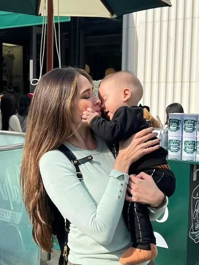 Yasmine Wildblood ketika berlibur ke Jepang (Instagram/yaswildblood)