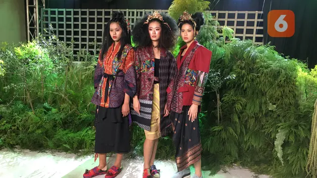 Kawin Campur, Koleksi Paduan Motif Tenun Teranyar Mel Ahyar