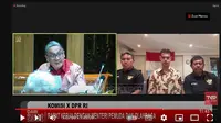 Anggota Komisi X DPR RI dari Fraksi PDIP, Putra Nababan saat rapat kerja bersama Menteri Pemuda dan Olahraga serta PSSI di Gedung DPR/MPR Senayan, Jakarta, Senin (3/6/2024). (YouTube TVR Parlemen)